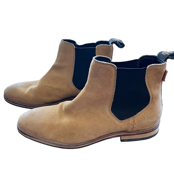 Superdry Other - SuperDry Boots Size 8 men’s Tan Suede Hand Crafted